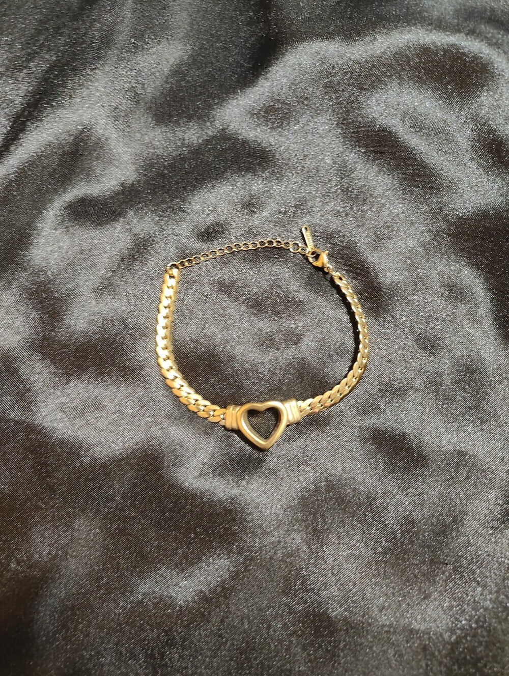 Gold Plated Chunky Hollow Heart Bracelet - Picture 2 of 4